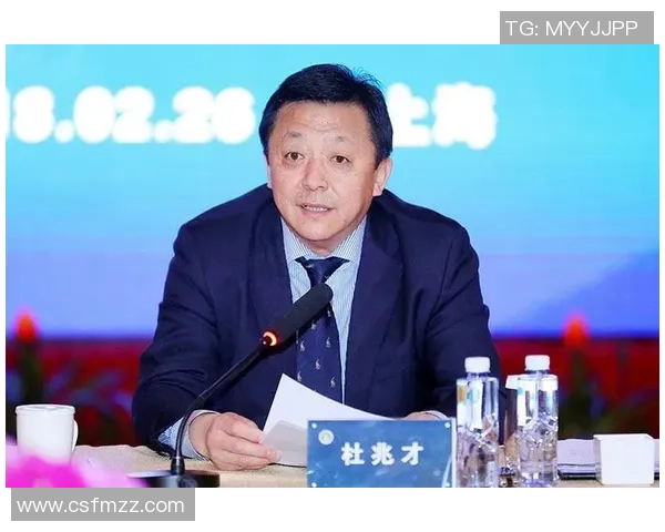 足球讲师工资揭秘如何影响职业发展与行业前景分析